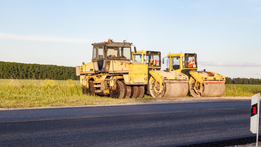 How to Select the Right Road Construction Equipment for Your Project?